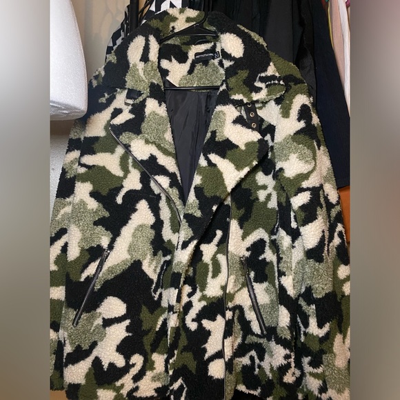 Camo print teddy coat. - Picture 3 of 4